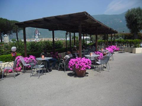 Hotel Il Cavaliere Sarno Exteriör bild