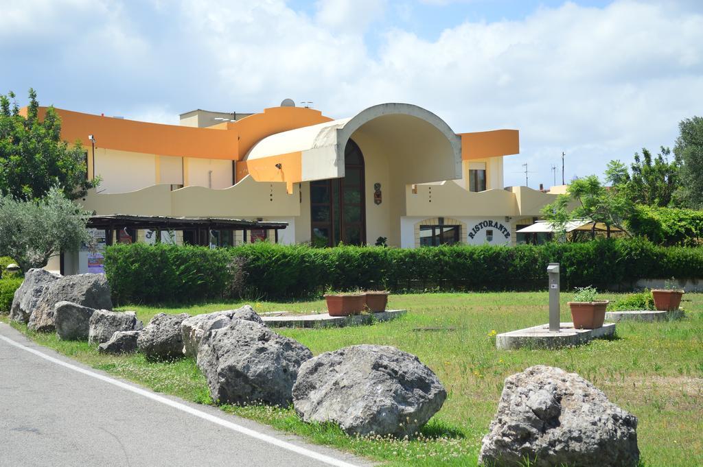 Hotel Il Cavaliere Sarno Exteriör bild